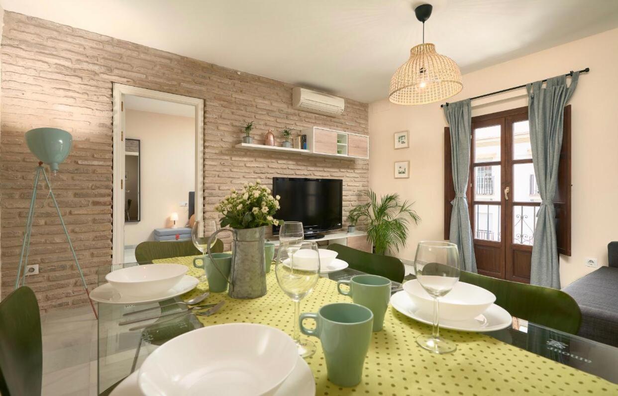 Apartamentos Y Lofts En Triana セビリア エクステリア 写真